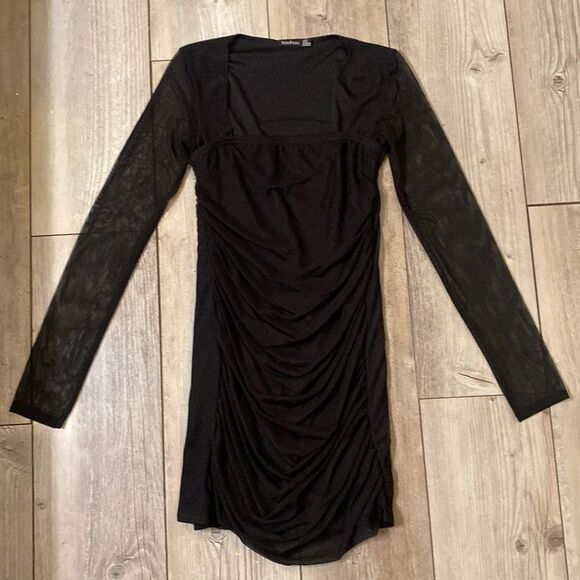 Boohoo Black W/ Sheer Sleeves Rouched Dress Size 12 - Picture 1 of 8